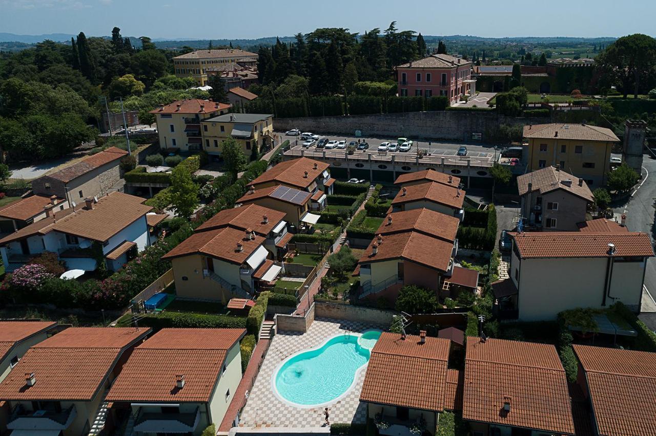 Apartment L'Archetto And Villetta Gruber - Regarda Travel Lazise Exteriör bild