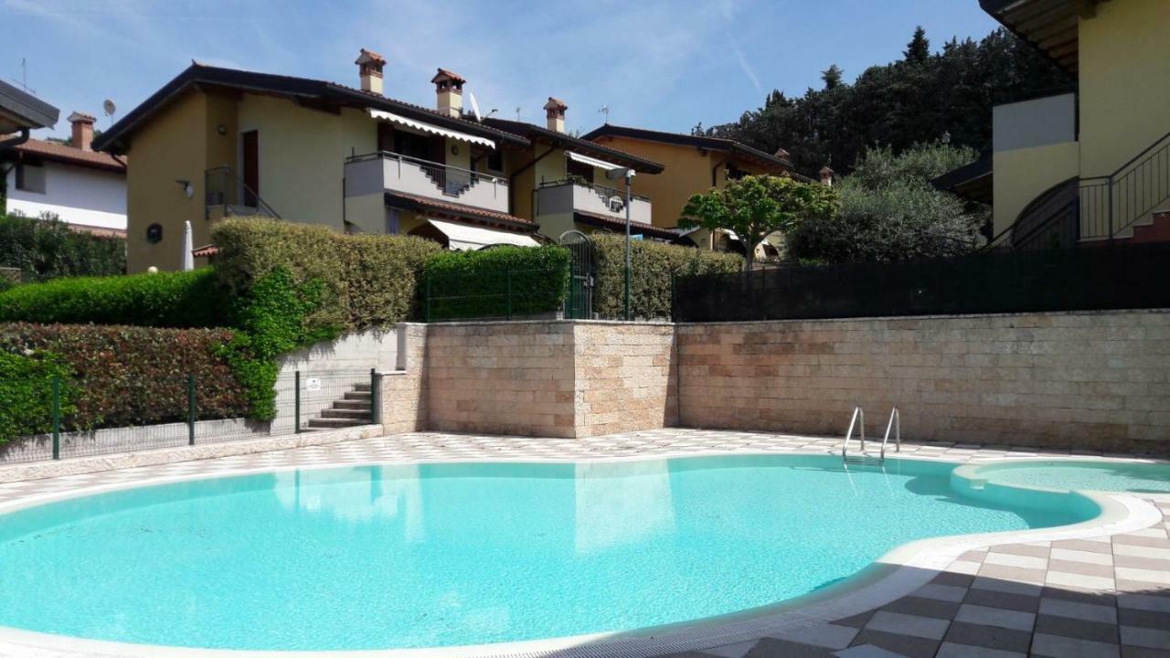 Apartment L'Archetto And Villetta Gruber - Regarda Travel Lazise Exteriör bild